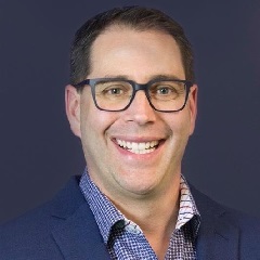 Noel hara headshot